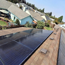 5-Star-Rated-Solar-Panel-Cleaning-In-Eugene 0